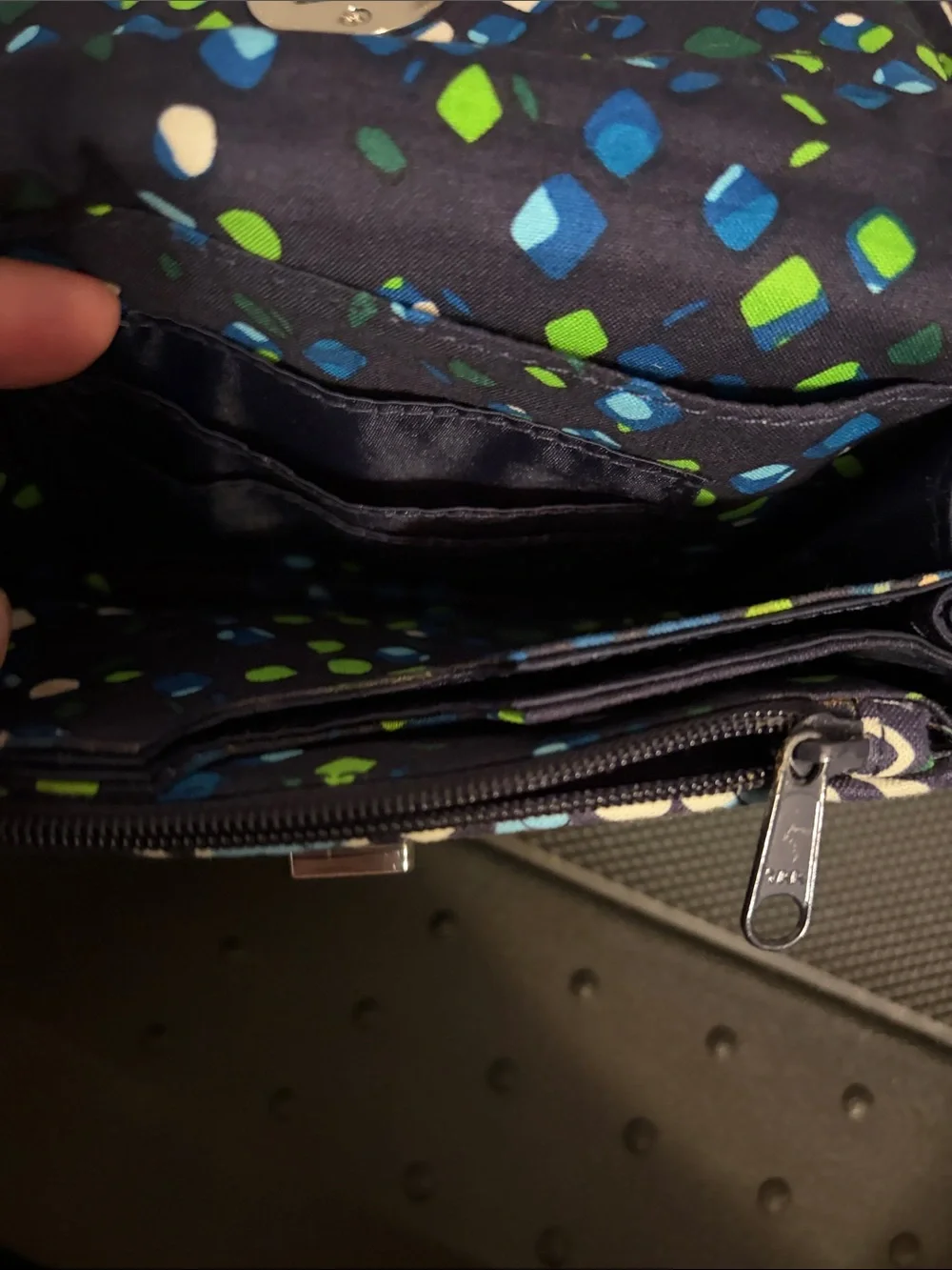 Vera Bradley Quilted Turn-Lock Wristlet in Navy, Blue & Green. NWT.